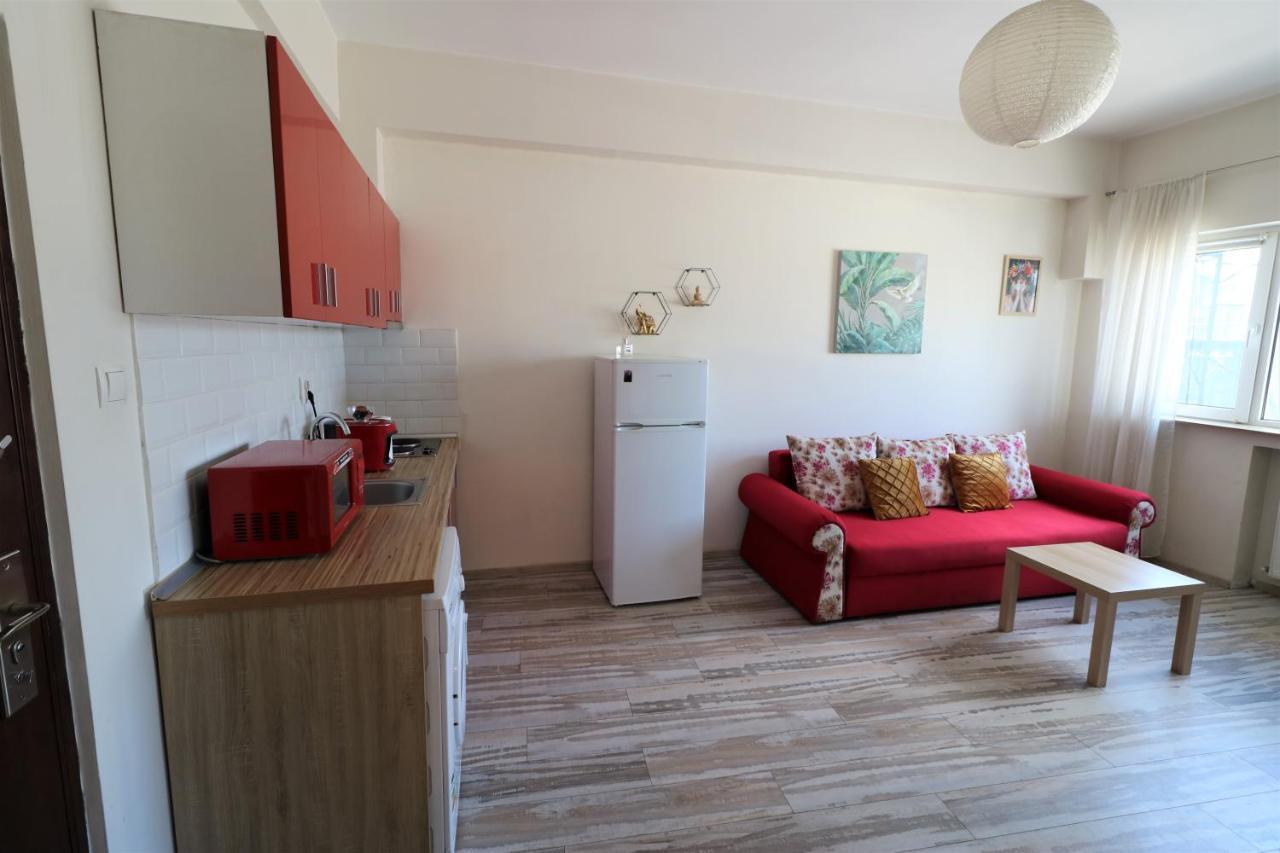 Charming Cozy Apartment - Old Town - Free Minibar 부쿠레슈티 외부 사진