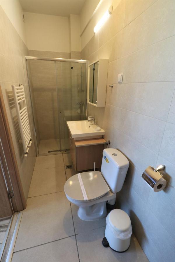 Charming Cozy Apartment - Old Town - Free Minibar 부쿠레슈티 외부 사진