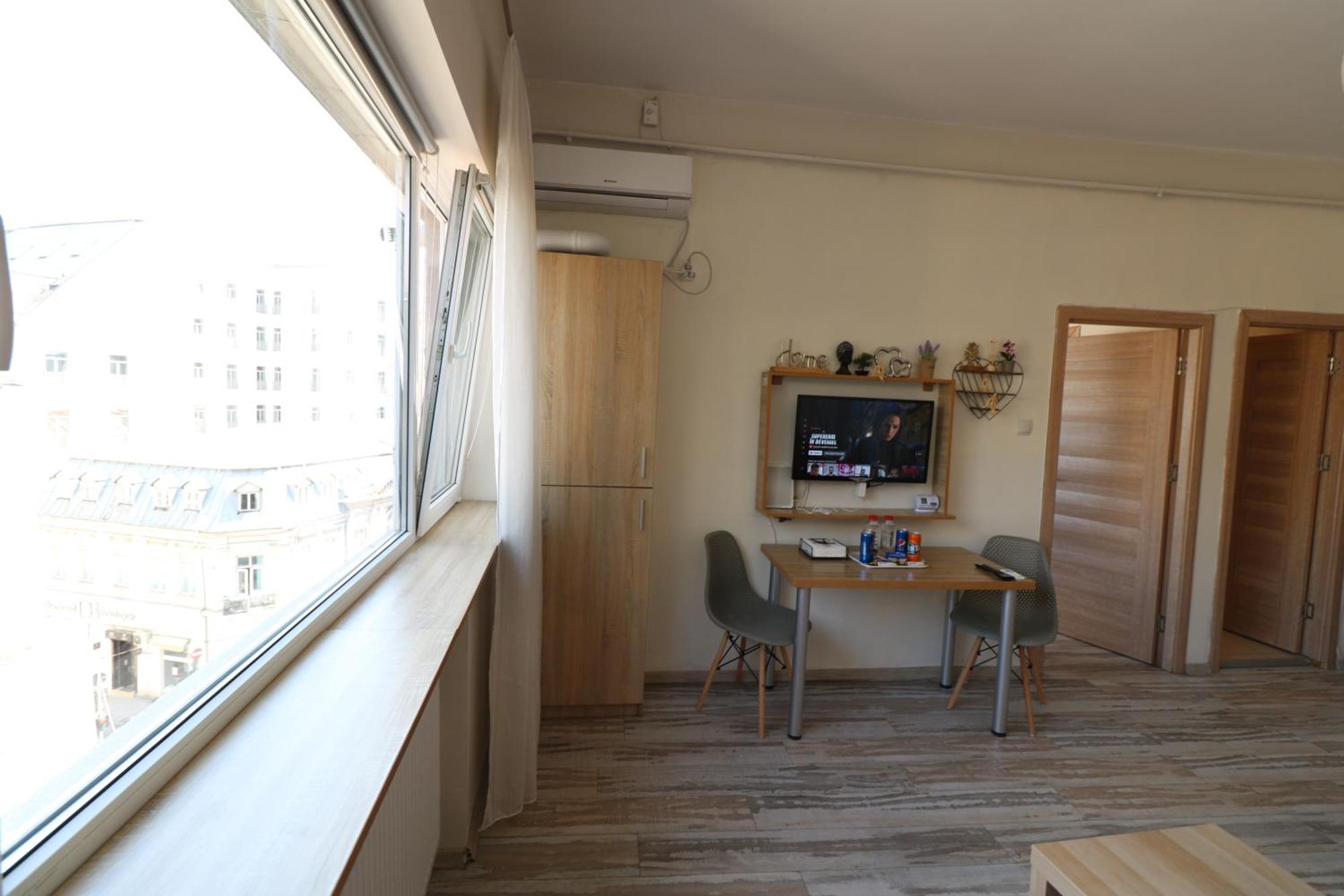 Charming Cozy Apartment - Old Town - Free Minibar 부쿠레슈티 외부 사진