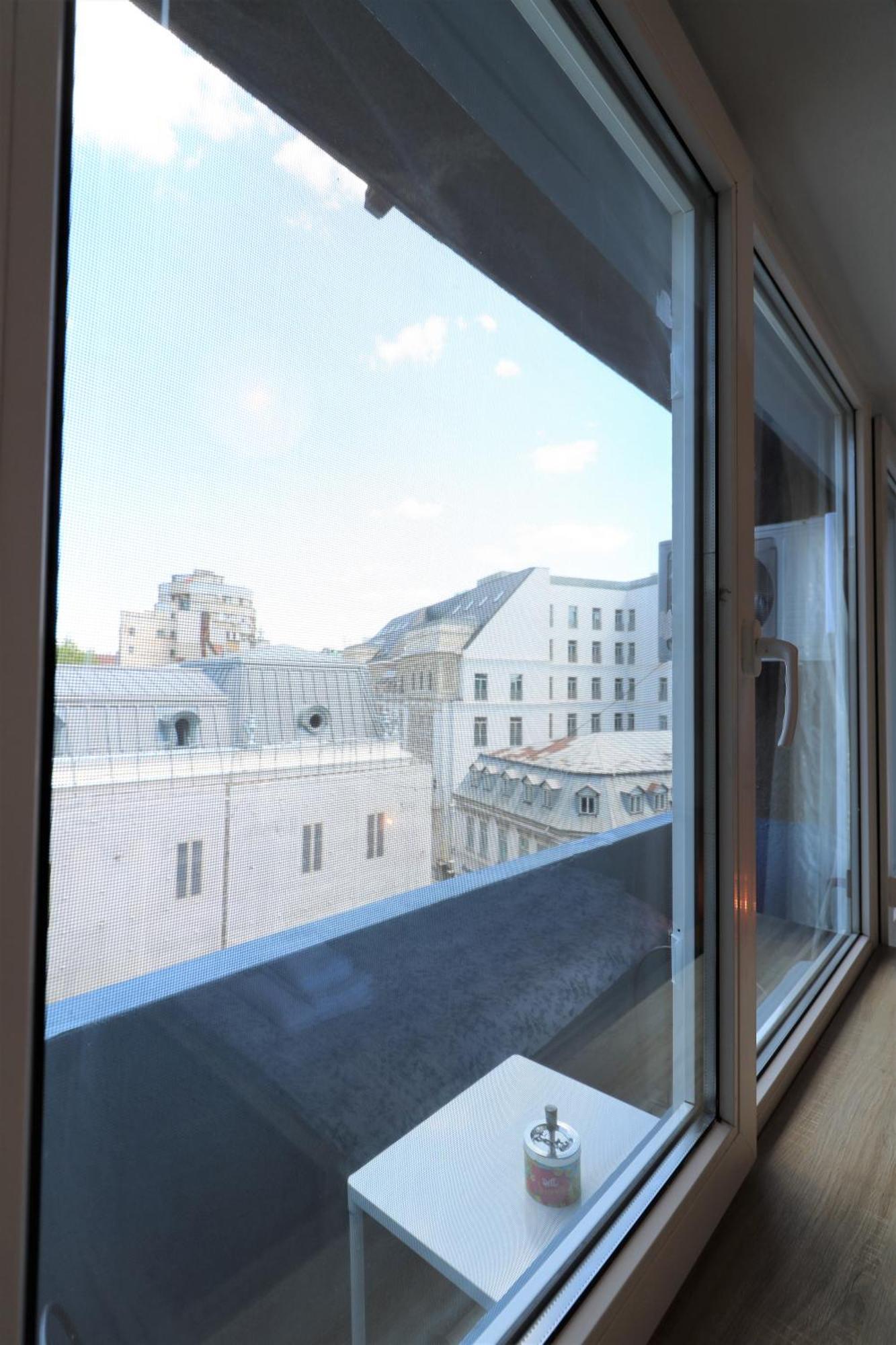 Charming Cozy Apartment - Old Town - Free Minibar 부쿠레슈티 외부 사진